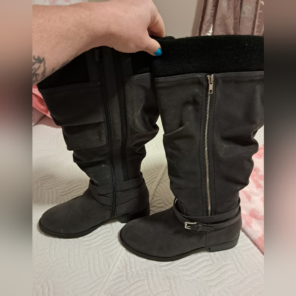 Torrid Charcoal Sweater Top Knee Boots 8.5